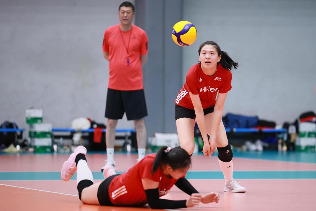九游娱乐官方入口-体坛联播｜中国女排、中国女足今日出战，U19男足遭遇失利
